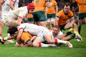 Wallabies survive red card, hungry Georgia for victory